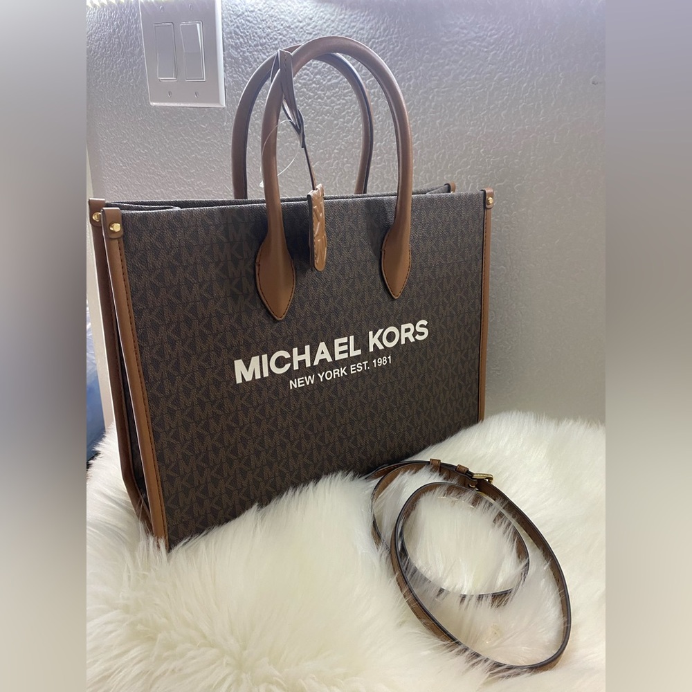 💯% Authentic MICHAEL KORS
